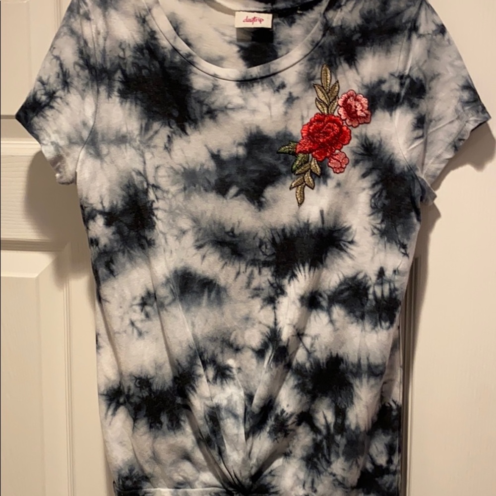 Short sleeve tie dye shirt